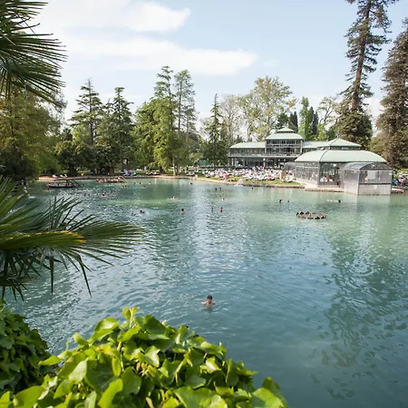 Parco Termale di Villa Dei Cedri-2